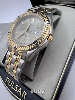New Old Stock Pulsar Gold Silver Tone Quartz Day Date Box And Paper 100m Wr