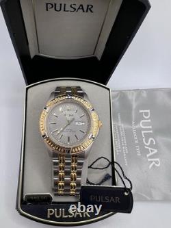 New Old Stock Pulsar Gold Silver Tone Quartz Day Date Box And Paper 100m Wr