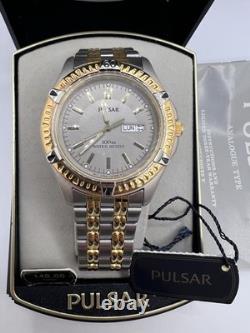 New Old Stock Pulsar Gold Silver Tone Quartz Day Date Box And Paper 100m Wr