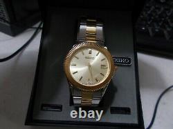 New Old Stock Seiko men's rare watch KT068 gold tone V742-8100 + UNC Idaho quart