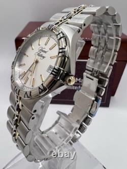 New Old Stock Vincent Anthony Jewelers Men's Wrist Watch Gold Silver Tone