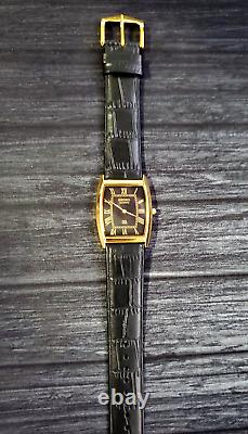 New Old Stock Vintage Tank Men's Classic Tank Barrel Gold Black Watch