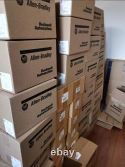 New old Stock 1769-OW16 Allen Bradley Compact I/O Relay Output 1769-0W16 N262