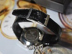 Nice NOS 1970 CARAVELLE by Bulova 17J Automatic Men's Watch withBox