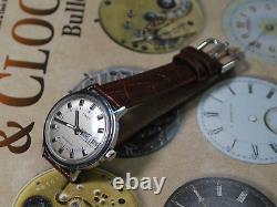 Nice Vintage 1976 NOS TIMEX Manual Wind Men's Watch withDate /Day