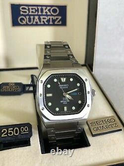 Nos! Extreme Rare Seiko Sq Sports Vtg Nautilus Dress Watch New In Box Pristine