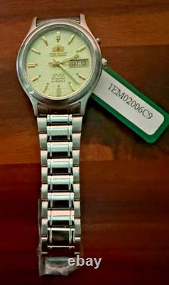 Orient Crystal 21 Jewels Automatic Watch Gold Textured Dial NOS Japan Vintage