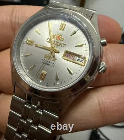 Orient Crystal 21 Jewels Automatic Watch NOS Silver Dial Day Date Vintage