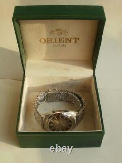 Orient cal. 46741 automatic steel Japan men's new old stock vintage wrist watch