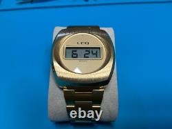 RARE 70's GRUEN PACEMAKER LCQ LCD Quartz Original Bracelet New Old Stock WORKING