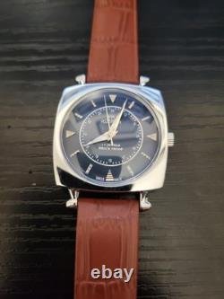 RARE NEW Old Stock Vintage Roamer ST96 Swiss Mechanical Men's Watch