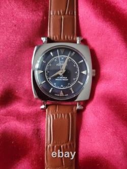 RARE NEW Old Stock Vintage Roamer ST96 Swiss Mechanical Men's Watch