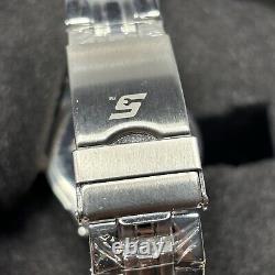 RARE NOS Snap On Tools 4304780-4T Custom Socket Wrist Watch Silver Band VTG