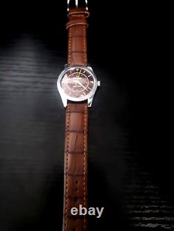 RARE New Old Stock VINTAGE Roamer FHF ST96 Mechanical Men's Watch BEAUTIFUL