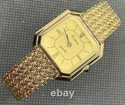 RARE VINTAGE CERTINA SWISS 717 3031 22 Ladies Quartz Watch 1980's Brand New NOS