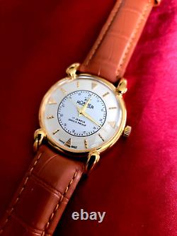 RARE Vintage NEW OLD Stock Vintage Roamer ST96 Mechanical Men's Watch