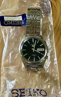 Seiko 5 Ref DE283 Cal 6309-7070 New Old Stock NOS Vintage 35mm Black Automatic