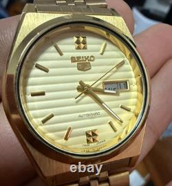 Seiko 5 Vintage Gold Automatic Watch NOS Men's Day Date Japan Rare