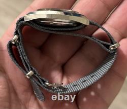 Seiko SQ Quartz Men's Watch With Day Date 7546-8049 Salesman Sample NOS Runs