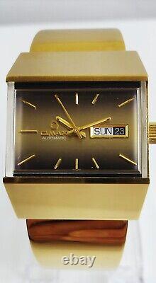 Skin Diver Swiss Omax Automatic Watch 1970s NOS Cal AS 2066 25 jewel vintage