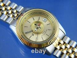 Spada Star Muslim Automatic Watch 1970s Vintage Swiss NOS New Old Stock FE 5611