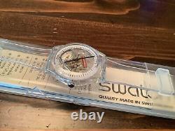 Swatch Jelly Fish 1998 NOS Skeleton With Case 34mm