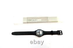 Swatch Watch SKULLING TIME GB220 New Old Stock 2004 with Case Treasure Hunt NOS