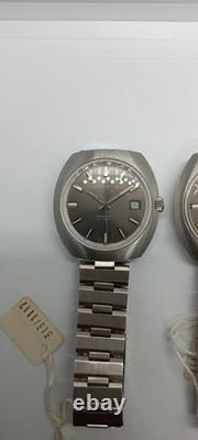 Two Glycine automatic watches, vintage New Old Stock (NOS) models. (Compresor)
