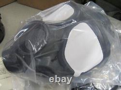 US M40 Gas Mask in Box w Hood Lens Second Skin Filter Unused New Old Stock SMALL