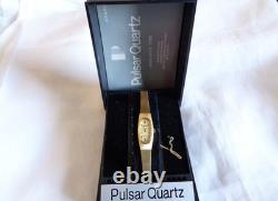 VINTAGE Pulsar Rare QUARTZ New Old Stock LADIES WRISTWATCH V220-5150 Boxed