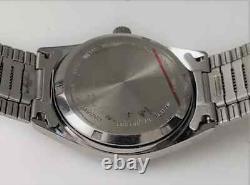 Vintage 1970s CARAVELLE Hand Wind Men's Watch- New Old Stock