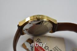 Vintage 1977 N7 Bulova Set-o-matic Automatic Dial-Day NOS Wrist Watch lot. Wp