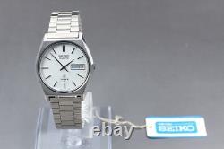 Vintage 1982NOS TOP MINT Tag SEIKO Type II 7123-7080 KANJI Qz Mens Watch JAPAN