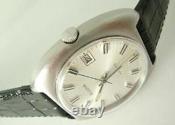 Vintage Bulova'Calendial' Men's Watch c1974, Running Automatic, NOS Strap