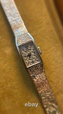 Vintage GRUEN17J Womens Watch 1/20 10K Gold Fill withOriginal Box New Old Stock