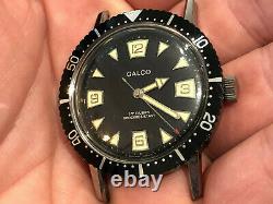 Vintage Galco diver wristwatch by gallet, new old stock works bezel meter