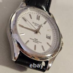 Vintage Men's Watch MADISON 40mm DATE NEW Classic Men's watch New Old Stock