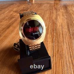 Vintage NOS Benrus K301 70's digital watch