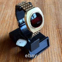 Vintage NOS Benrus K301 70's digital watch