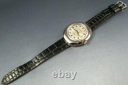 Vintage NOS Waltham Silver Tone Mens Date Watch & Box 17J Unworn 1970 Full Kit