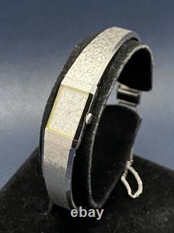 Vintage Seiko 2E20-5029 Lady's Stainless Steels Tank Quartz Watch- New Old Stock