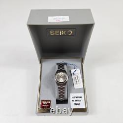 Vintage Seiko 5 4206-0010 Day Date Silver Dial Automatic Women's Watch 25mm NOS
