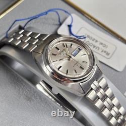 Vintage Seiko 5 4206-0010 Day Date Silver Dial Automatic Women's Watch 25mm NOS