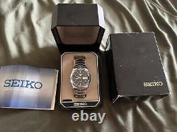 Vintage Seiko 5 7S26-8769 Silver Bracelet Men's Day Date Automatic 21 Jewel NOS