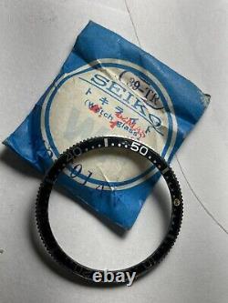 Vintage Seiko 6217-8000/01 Bezel + 6315T01AN NOS Crystal