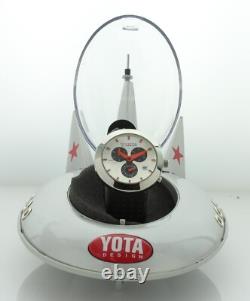 Vintage Unusual Space YOTA Watch Timepiece New Old Stock THREE EYES FE8162-220