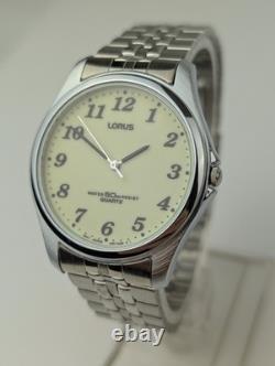 Vtg NEW OLD STOCK Lorus Silver Tone Quartz Watch 35mm Lumed Dial Men's V501-0020