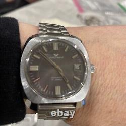 Waltham 905 Men's Automatic 17J New Old Stock. Excellent Condition Runs